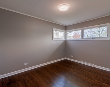 1046 Midway Road - Photo Thumbnail 9