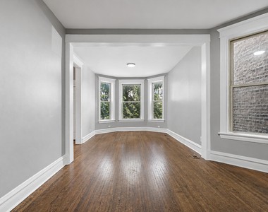 4319 W Jackson Boulevard - Photo Thumbnail 2