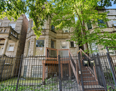 4319 W Jackson Boulevard - Photo Thumbnail 1