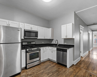 4319 W Jackson Boulevard - Photo Thumbnail 12