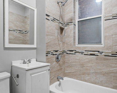 4319 W Jackson Boulevard - Photo Thumbnail 8