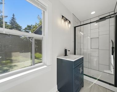 3309 Meadow Lane - Photo Thumbnail 17