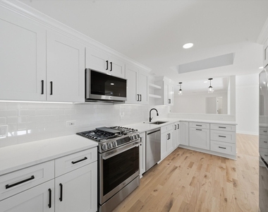 3309 Meadow Lane - Photo Thumbnail 10