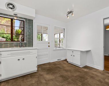 2543 Marcy Avenue - Photo Thumbnail 5