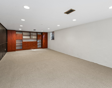 2543 Marcy Avenue - Photo Thumbnail 13