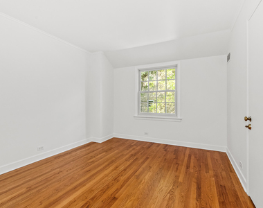 2543 Marcy Avenue - Photo Thumbnail 11