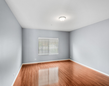 1309 Manning Avenue - Photo Thumbnail 2