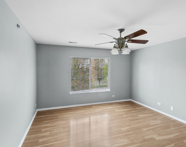 1309 Manning Avenue - Photo Thumbnail 6