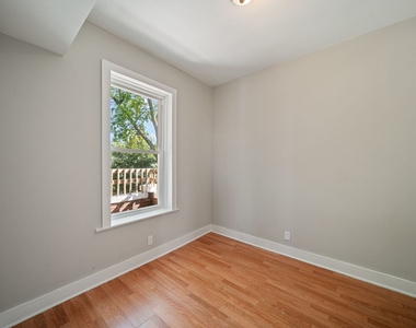 624 N Monticello Avenue - Photo Thumbnail 6