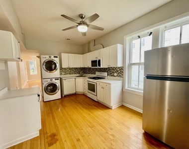 1408 Kenilworth Avenue - Photo Thumbnail 3