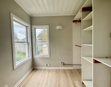 1408 Kenilworth Avenue - Photo Thumbnail 7
