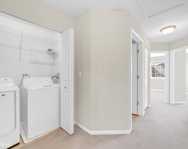 1717 Maple Avenue - Photo Thumbnail 20