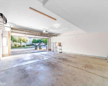 1717 Maple Avenue - Photo Thumbnail 33