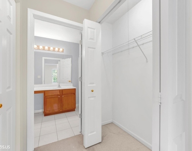 1717 Maple Avenue - Photo Thumbnail 22