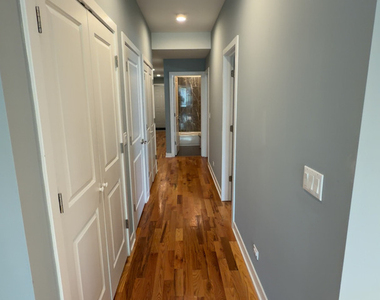 22 N Parkside Avenue - Photo Thumbnail 8