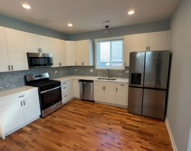 22 N Parkside Avenue - Photo Thumbnail 2