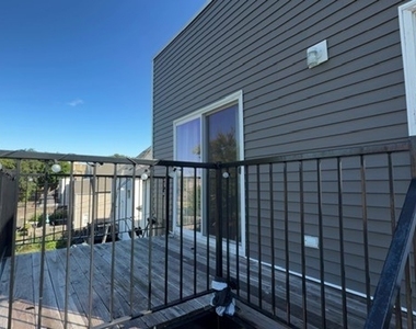 22 N Parkside Avenue - Photo Thumbnail 15