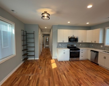 22 N Parkside Avenue - Photo Thumbnail 5