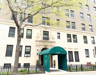 6101 N Sheridan Road - Photo Thumbnail 1