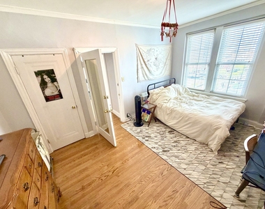 6101 N Sheridan Road - Photo Thumbnail 9