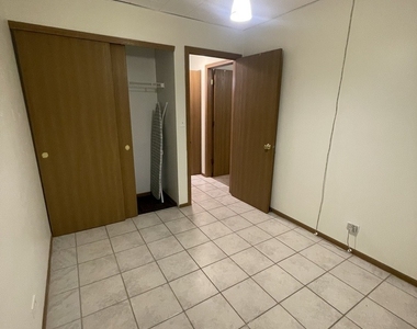 1829 S Carpenter Street - Photo Thumbnail 14