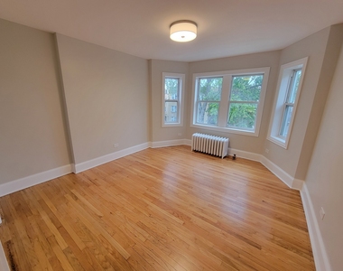 6432 N Richmond Street - Photo Thumbnail 2