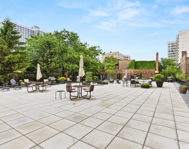 720 W Gordon Terrace - Photo Thumbnail 21