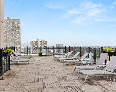 720 W Gordon Terrace - Photo Thumbnail 19