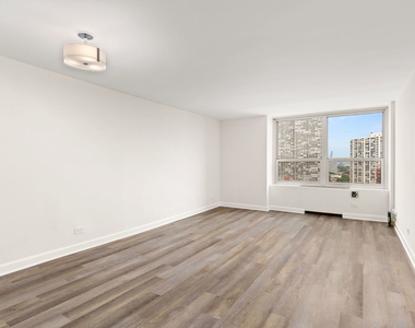 720 W Gordon Terrace - Photo Thumbnail 3