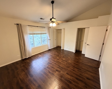 2518 Carrolwood Road - Photo Thumbnail 5