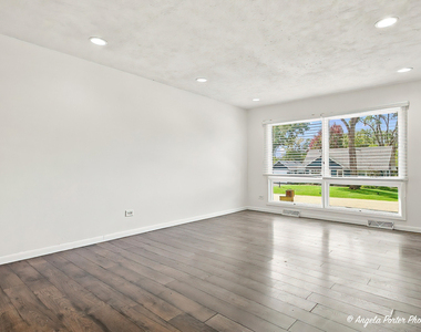 41073 N 3rd Street - Photo Thumbnail 6