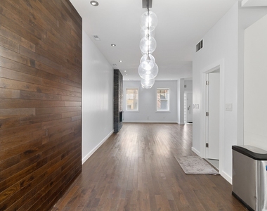 13 N Ada Street - Photo Thumbnail 9