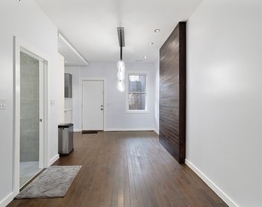 13 N Ada Street - Photo Thumbnail 7