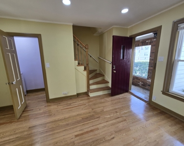 5157 W Ainslie Street - Photo Thumbnail 4