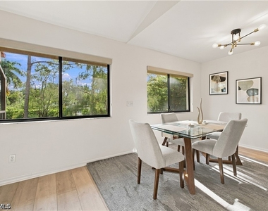 110 Bennington Drive - Photo Thumbnail 10