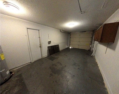 10650 Jacatree Court - Photo Thumbnail 18