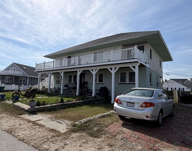 24 Campton - Photo Thumbnail 2