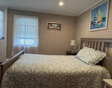 24 Campton - Photo Thumbnail 14