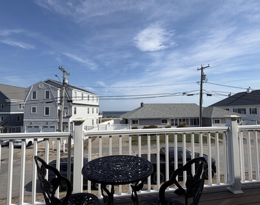 24 Campton - Photo Thumbnail 4