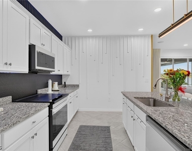 3952 Sweet Alyssum Terrace - Photo Thumbnail 14