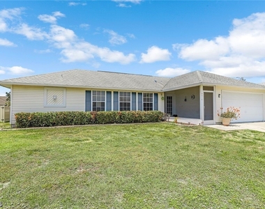 3518 Sw 8th Court - Photo Thumbnail 21