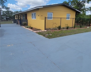 707 Joel Boulevard - Photo Thumbnail 1