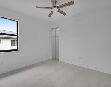 2234 Nw 6th Terrace - Photo Thumbnail 20