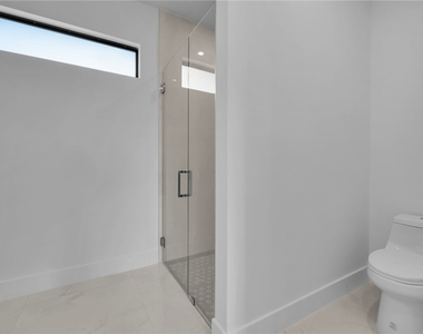 2234 Nw 6th Terrace - Photo Thumbnail 26