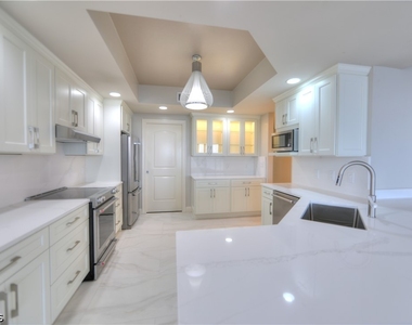 2090 W First Street - Photo Thumbnail 14