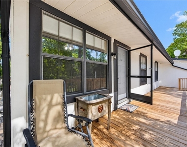 2531 Estey Avenue - Photo Thumbnail 25