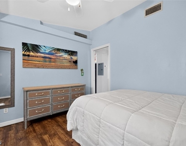 2531 Estey Avenue - Photo Thumbnail 35