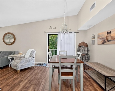 2531 Estey Avenue - Photo Thumbnail 17