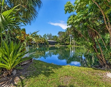 2531 Estey Avenue - Photo Thumbnail 22