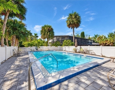 2531 Estey Avenue - Photo Thumbnail 46